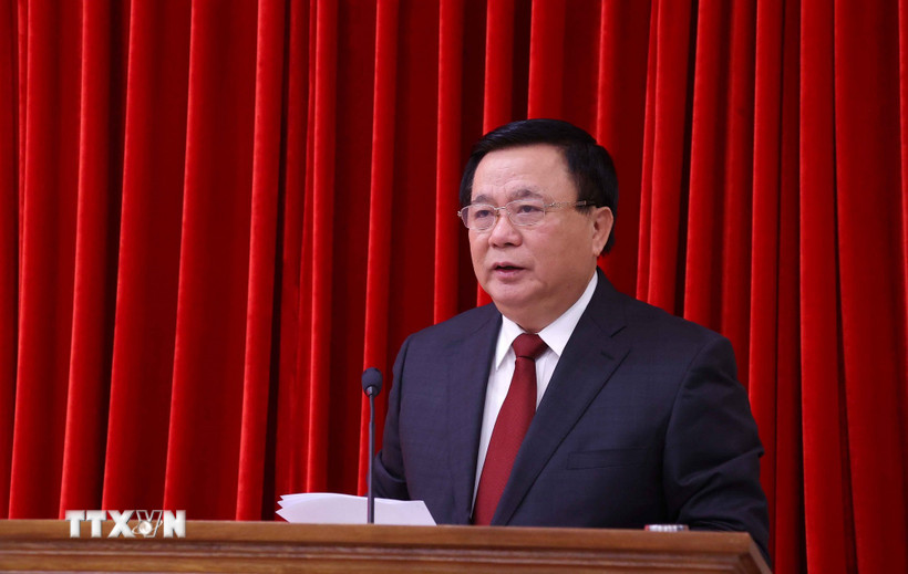 Giáo sư, Tiến sỹ Nguyễn Xuân Thắng, Chủ tịch Hội đồng Lý luận Trung ương phát biểu khai mạc. (Ảnh: Văn Điệp/TTXVN)