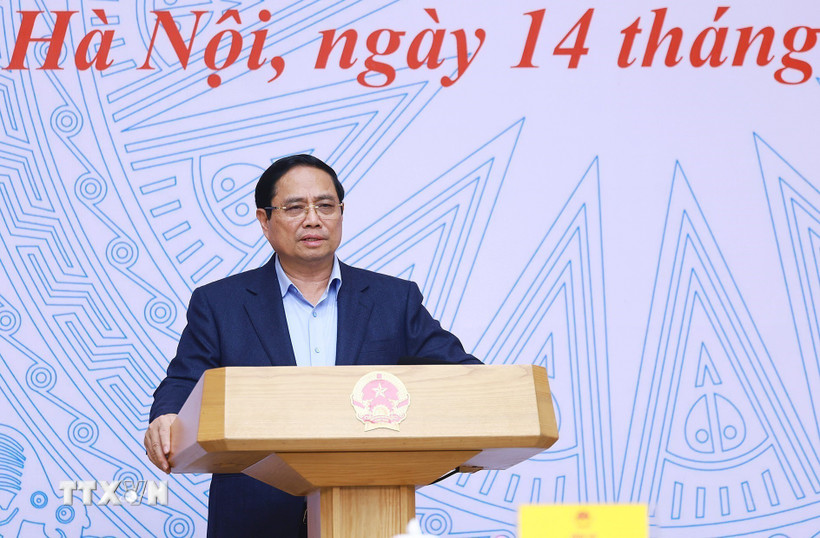 Thủ tướng Phạm Minh Chính chủ trì phiên họp lần thứ 6 Ban chỉ đạo thực hiện cam kết của Việt Nam tại COP 26. (Ảnh: Dương Giang/TTXVN)