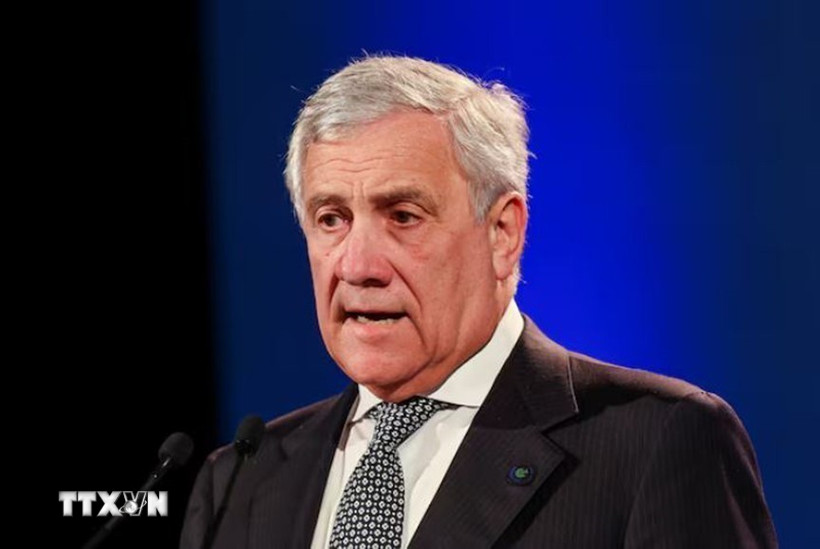 Ngoại trưởng Italy Antonio Tajani tuyên bố nước này sẽ không tăng chi tiêu quốc phòng bằng cách sử dụng quỹ “gắn kết” của EU. (Ảnh: REUTERS/TTXVN)