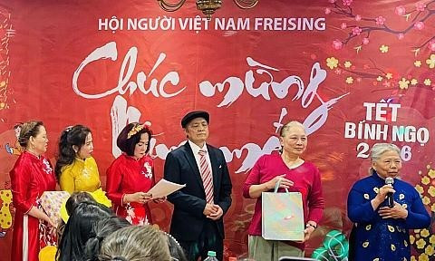 Những thành viên sáng lập Hội từ những ngày đầu. (Nguồn: TTXVN)