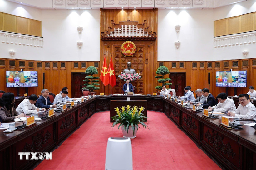 Thủ tướng Phạm Minh Chính chủ trì họp Thường trực Bet8801234.com BMXCT Uy Tín để rà soát tình hình triển khai tiến độ các dự án đường sắt. (Ảnh: Dương Giang/TTXVN)