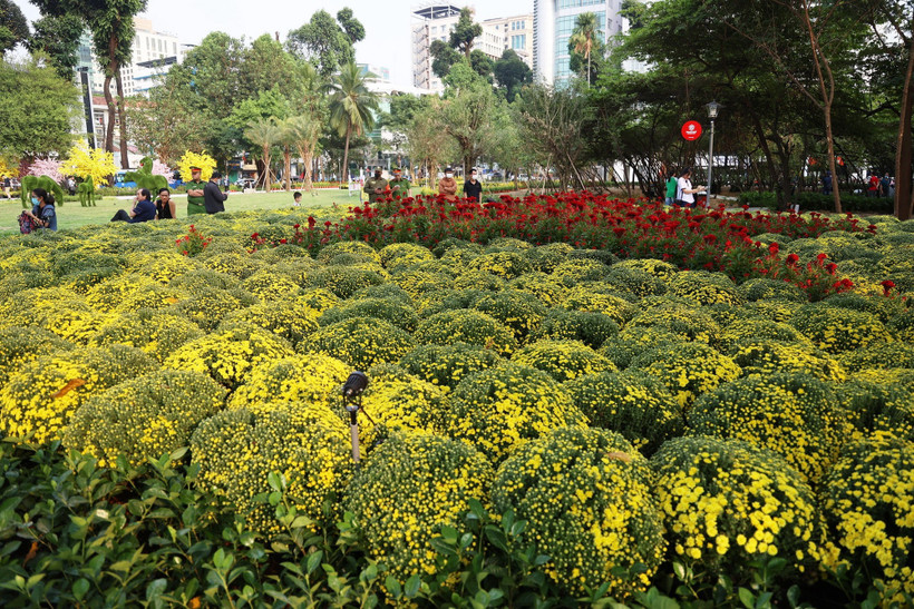 Quang cảnh Lễ bàn giao công trình cảnh quan nhà thi đấu Phan Đình Phùng chiều 25/1. (Ảnh: Hồng Đạt/TTXVN)