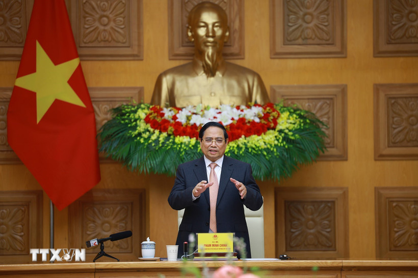 Thủ tướng Phạm Minh Chính phát biểu tại buổi tiếp Tiến sỹ Philipp Rösler, Chủ tịch Diễn đàn Kinh tế Thụy Sĩ-Việt Nam (SVEF) cùng các doanh nghiệp Thụy Sỹ và châu Âu. (Ảnh: Dương Giang/TTXVN)