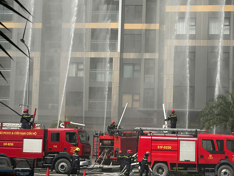 Diễn tập phương án chữa cháy và cứu nạn, cứu hộ quy mô lớn tại Khu đô thị Vinhomes Grand Park, phường Long Bình, Thành phố Hồ Chí Minh. (Ảnh: PV/Vietnam+)