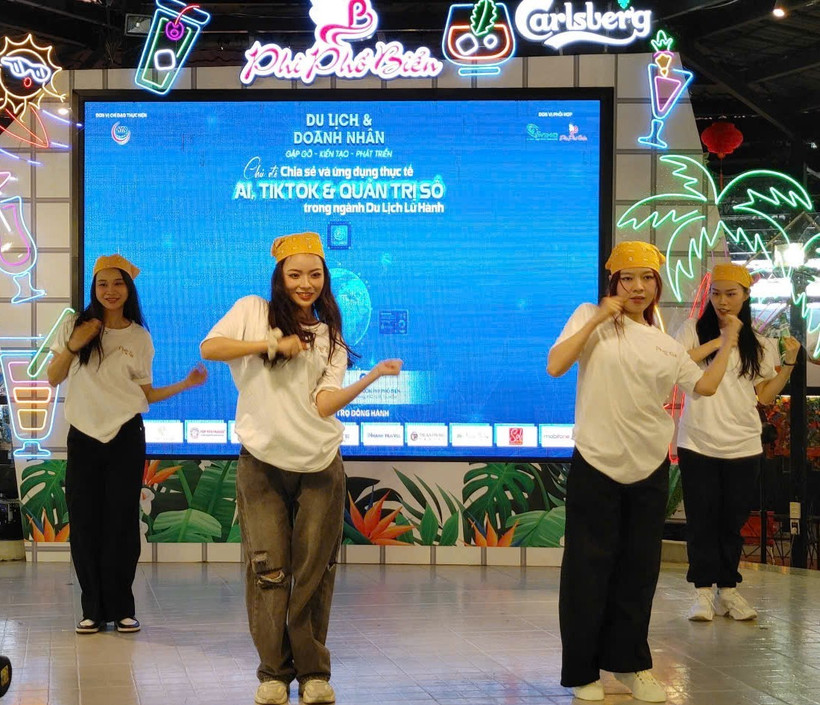 Đưa công nghệ vào ngành Du lịch thời đại số 