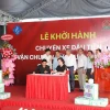 Lãnh đạo Công ty Cổ phần FADO iExport ký hợp tác với đối tác Trung Quốc xuất khẩu dừa tươi. (Ảnh: Minh Trí/TTXVN)