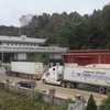 Hoạt động xuất nhập khẩu hàng hóa tại lối mở Nà Đoỏng (thuộc Cửa khẩu Trà Lĩnh), huyện Trùng Khánh, tỉnh Cao Bằng. (Ảnh: Chu Hiệu/TTXVN.)