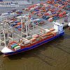 Các container hàng hóa tại cảng biển Hamburg của Đức. (Nguồn: bulk-distributor.com)