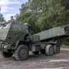 Hệ thống rocket pháo binh cơ động cao (HIMARS) của Mỹ trong cuộc tập trận ở Stockholm, Thụy Điển ngày 11/6/2024. (Ảnh: Getty Images/TTXVN)