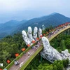 Du khách thăm quan Khu du lịch Sun World Ba Na Hills. (Ảnh: TTXVN phát)