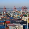 Quang cảnh cảng container ở Ninh Ba-Zhoushan, tỉnh Chiết Giang, Trung Quốc. (Ảnh: THX/TTXVN)