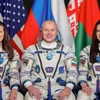 Phi hành gia Tracy Dyson (trái), Oleg Novitsky (giữa) và Marina Vasilevskaya (phải). (Ảnh: Space)