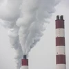 Khói thải bốc lên tại nhà máy điện than ở Thượng Hải, Trung Quốc. (Ảnh: AFP/TTXVN)