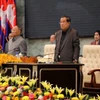 Samdech Techo Hun Sen - Chủ tịch CPP và Samdech Heng Samrin - Chủ tịch danh dự CPP chủ trì phiên khai mạc Đại hội Đại biểu Toàn quốc Bất thường Mở rộng của CPP, sáng 9/12/2023. (Ảnh: AKP/TTXVN)