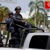 Cảnh sát Mexico tăng cường an ninh cho các ứng cử viên. (Nguồn: Los Angeles Times)