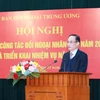 Ông Lê Hoài Trung, Bí thư Trung ương Đảng, Trưởng Ban Đối ngoại Trung ương phát biểu chỉ đạo hội nghị. (Ảnh: Phương Hoa/TTXVN)