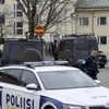 Cảnh sát được triển khai tại hiện trường vụ nổ súng ở trường học Viertola ở Vantaa, ngoại ô thủ đô Helsinki, Phần Lan ngày 2/4. (Ảnh: Getty Images/TTXVN)