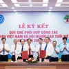 Bảo hiểm xã hội Việt Nam và Hội Người Cao tuổi Việt Nam tổ chức lễ ký Quy chế phối hợp. (Ảnh: PV/Vietnam+)