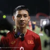 Hùng Dũng phát biểu tại buổi tập đầu tiên tại tại Sân Rizal Memorial. (Nguồn: VFF)