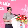 Thủ tướng dự Lễ phát lệnh làm hàng đầu Xuân tại cảng Quốc tế Tân Cảng-Cái Mép 