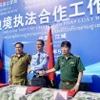 Các bên trao biên bản ghi nhớ của Hội đàm. (Ảnh: TTXVN phát)