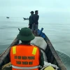 Thừa Thiên-Huế: Huy động lực lượng tìm kiếm ngư dân mất tích do lật thuyền