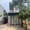 Nơi giữ trẻ tự phát của bà Trần Thị Thúy H, khu phố 3B, phường Thới Hòa, thị xã Bến Cát, tỉnh Bình Dương. (Ảnh: TTXVN phát)