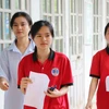 Các thí sinh tại điểm thi Trường Phổ thông Dân tộc nội trú THPT tỉnh Lai Châu. (Ảnh: Nguyễn Oanh/TTXVN)