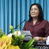 Quyền Bí thư Tỉnh ủy Bến Tre Hồ Thị Hoàng Yến phát biểu tại hội nghị. (Ảnh: Huỳnh Phúc Hậu/TTXVN)