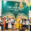 Lễ vinh danh Chuyên viên can thiệp Xuất sắc nhất Quý 1 và Quý 2 .(Nguồn: Trẻ tự kỷ Hoàng Đức)