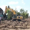 Thi công Cầu Rạch Miễu 2 đoạn qua xã Thới Sơn, thành phố Mỹ Tho. (Ảnh: Minh Trí/TTXVN) 