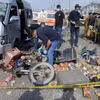 Hiện trường một vụ đánh bom liều chết tại Pakistan. (Ảnh: THX/TTXVN) 