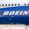 Biểu tượng của hãng Boeing trên máy bay Dreamliner 787-10. (Ảnh: AFP/TTXVN)