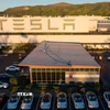 Nhà máy của công ty Tesla tại Fremont, California, Mỹ. (Ảnh: AFP/TTXVN) 