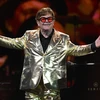 Danh ca Elton John trình diễn tại lễ hội nghệ thuật Glastonbury ở Somerset, Anh ngày 25/6/2023. (Ảnh: AFP/TTXVN)