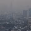 Ô nhiễm không khí nghiêm trọng ở thủ đô Bangkok, Thái Lan. (Ảnh: AFP/TTXVN)