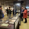 Triển lãm mang tới cho công chúng một góc nhìn rõ nét về quá trình phát triển của phông chữ tiếng Việt. (Ảnh: Thu Hà/TTXVN)
