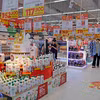 Đa dạng hàng hóa phục vụ khách hàng tại siêu thị Big C Thăng Long, Hà Nội. (Ảnh: Trần Việt/TTXVN) 