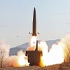 Một vụ phóng thử tên lửa tại tỉnh Bắc Pyongan, Triều Tiên. (Ảnh: AFP/TTXVN)