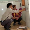 Lần đầu tiên, động đất đã gây thiệt hại cho người dân. (Ảnh: Cao Nguyên/TTXVN)