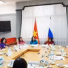 Quang cảnh buổi làm việc giữa đoàn Hội Liên hiệp phụ nữ Việt Nam và lãnh đạo phong trào “Liên hiệp phụ nữ toàn Nga - Niềm hy vọng nước Nga.” của Đảng Cộng sản Liên bang Nga. (Ảnh: Tâm Hằng/TTXVN)