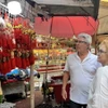 Khách du lịch nước ngoài tại khu Chinatown ở Bangkok. (Ảnh: Đỗ Sinh/TTXVN)