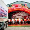 Lễ xuất hàng xuất khẩu 7,5 tấn ớt muối chua sang thị trường Hàn Quốc. (Ảnh: Trọng Đạt/TTXVN)