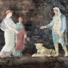 Bích họa mô tả Helen gặp Paris, hoàng tử của thành Troy, lần đầu tiên. (Ảnh: AFP/Getty Images)