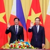 Chủ tịch nước Võ Văn Thưởng và Tổng thống Philippines Ferdinand Marcos Jr. tại buổi hội đàm. (Ảnh: Thống Nhất/TTXVN)