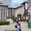 Bên ngoài Thánh đường Hồi giáo lớn nhất Đông Nam Á, Istiqlah. (Ảnh: Đỗ Quyên/Vietnam+)