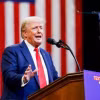 Ứng cử viên đảng Cộng hòa, cựu Tổng thống Mỹ Donald Trump phát biểu tại chiến dịch vận động tranh cử ở Bozeman, Montana, Mỹ, ngày 9/8/2024. (Ảnh: Getty Images/TTXVN)