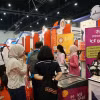 Các gian hàng thực phẩm tại Triển lãm Halal Quốc tế 2023 của Malaysia. (Ảnh: Hằng Linh/TTXVN)