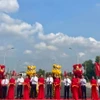 Khánh thành Cầu Đò mới (Cầu Đò 2) bắc qua sông Thị Tính có tổng vốn đầu tư 312 tỷ đồng. (Ảnh: TTXVN phát)