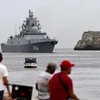 Tàu khu trục Đô đốc Gorshkov, một phần của đội hải quân Nga thăm Cuba, đến cảng La Habana ngày 12/6. (Ảnh: AFP/Getty)
